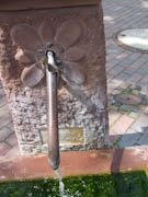 Brunnen in Oberflockenbach wurde zerstört. Foto: Stadt Weinheim.