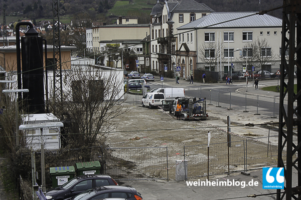 Der Ausschuss für Technik und Umwelt beschloss gestern, das Stadterneuerungsgebiet "Am Bahnhof" zu erweitern. Das Gebiet soll städtbaulich entwickelt und aufgewertet werden.